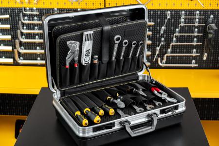 ELORA 1380-L WS-8M Hartschalenkoffer plus Werkzeugsortiment Sanitär 