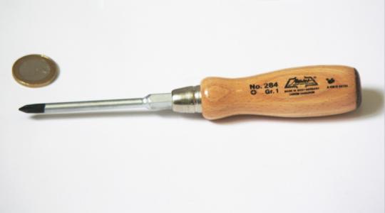 Phillips screwdriver with wooden handle PH1x80 