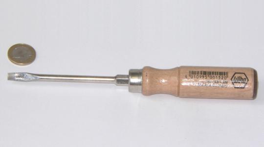 Schlitz-Schraubendreher mit Holzgriff SC5,5x100 